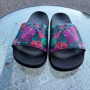 Time and Tru Black Floral Slide Sandals